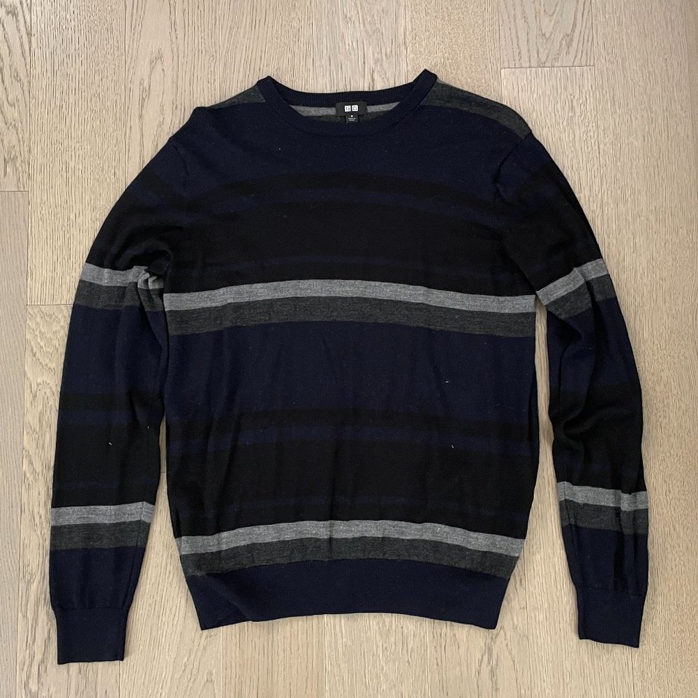 Uniqlo lightweight men's striped sweater